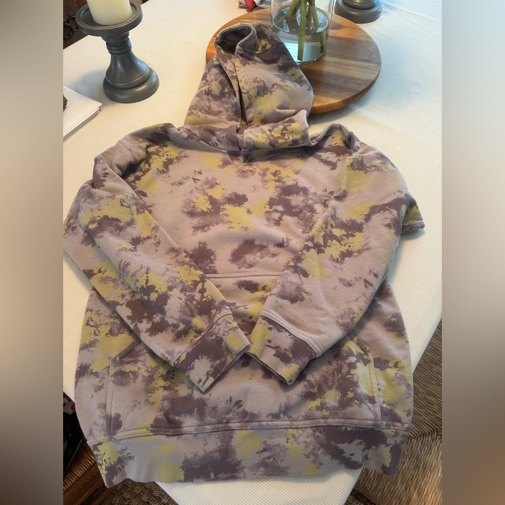 Lulu lavender camo hoodie